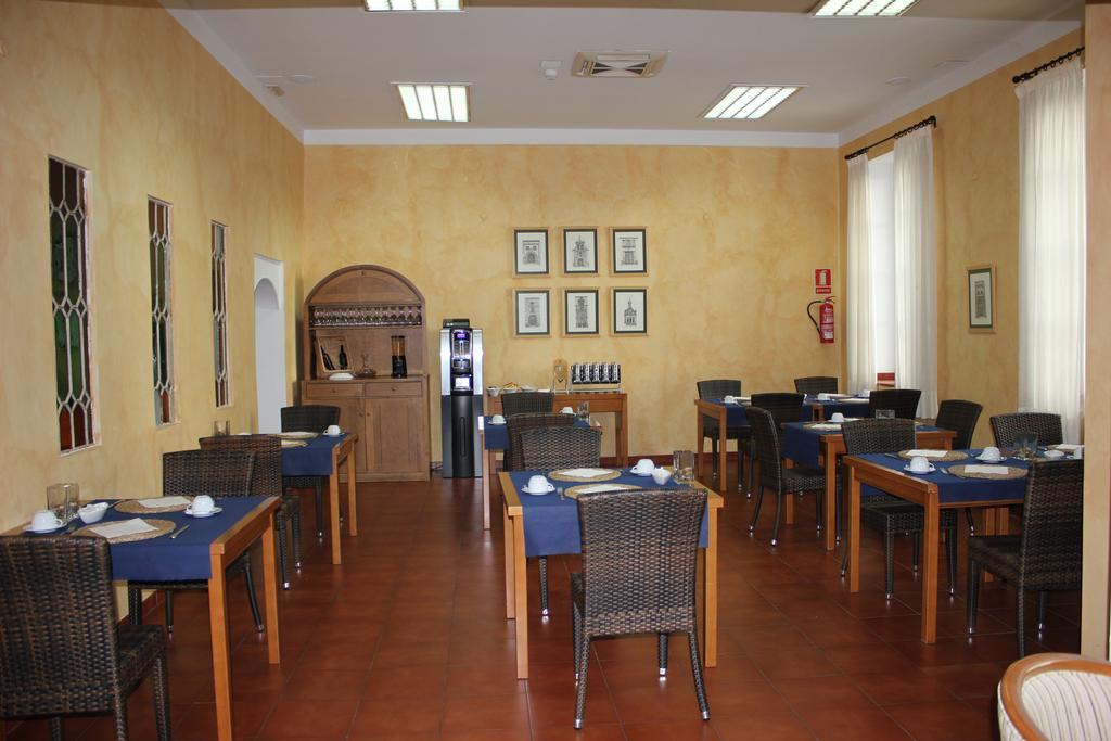 Sumaiya El Palacio Coria Extérieur photo