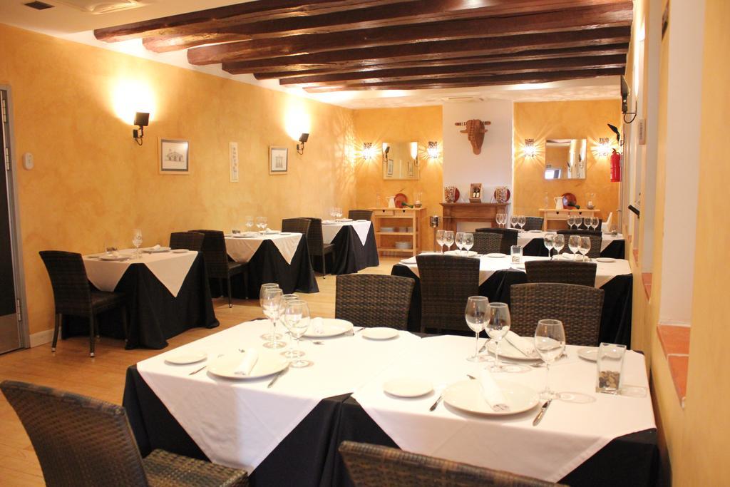 Sumaiya El Palacio Coria Extérieur photo