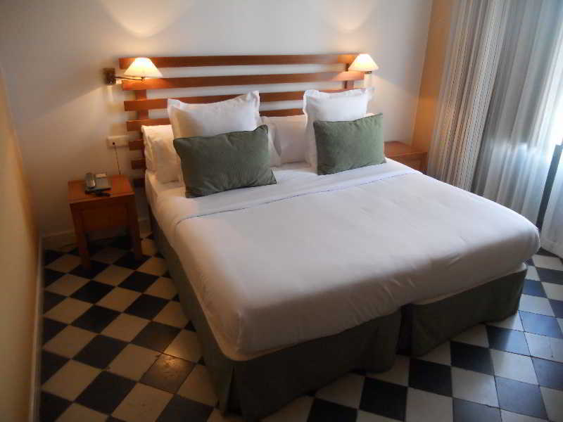 Sumaiya El Palacio Coria Extérieur photo