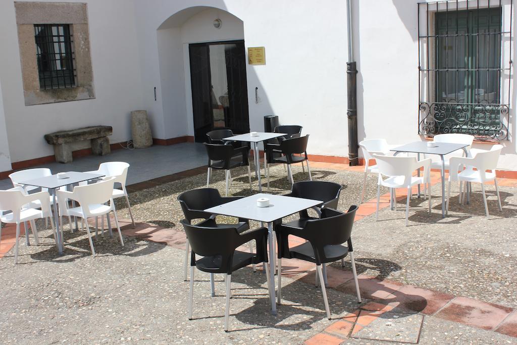 Sumaiya El Palacio Coria Extérieur photo