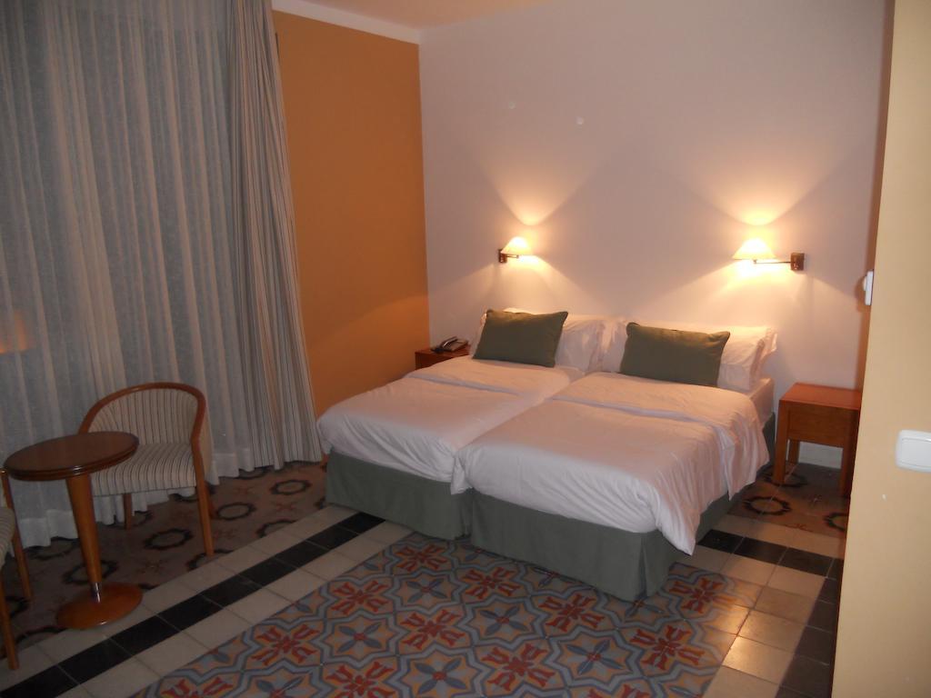 Sumaiya El Palacio Coria Chambre photo
