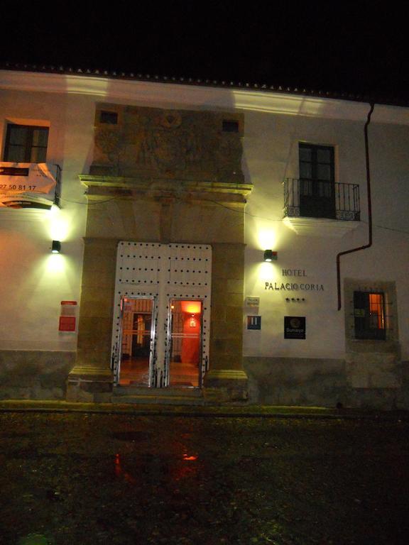 Sumaiya El Palacio Coria Extérieur photo